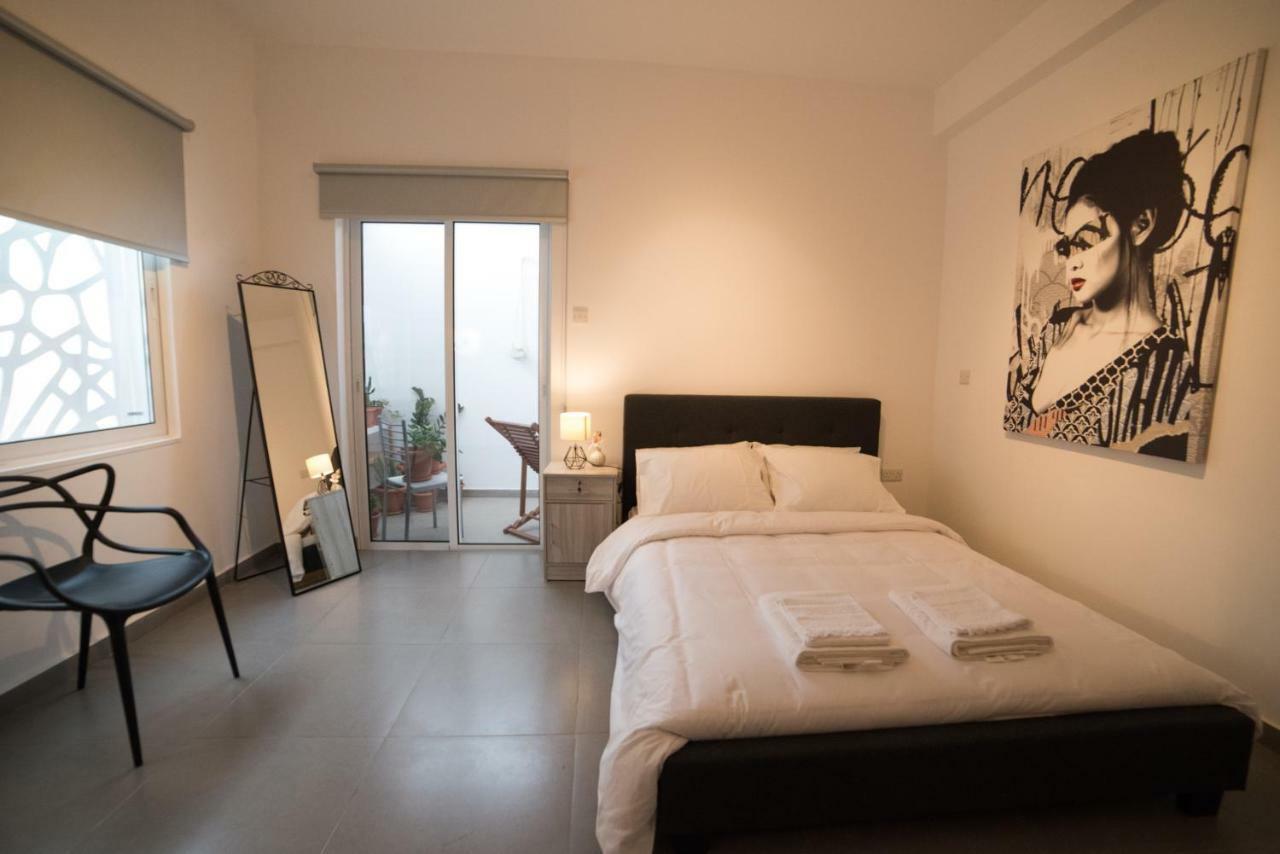Mcplaces Holiday Apartments Paphos Exterior photo