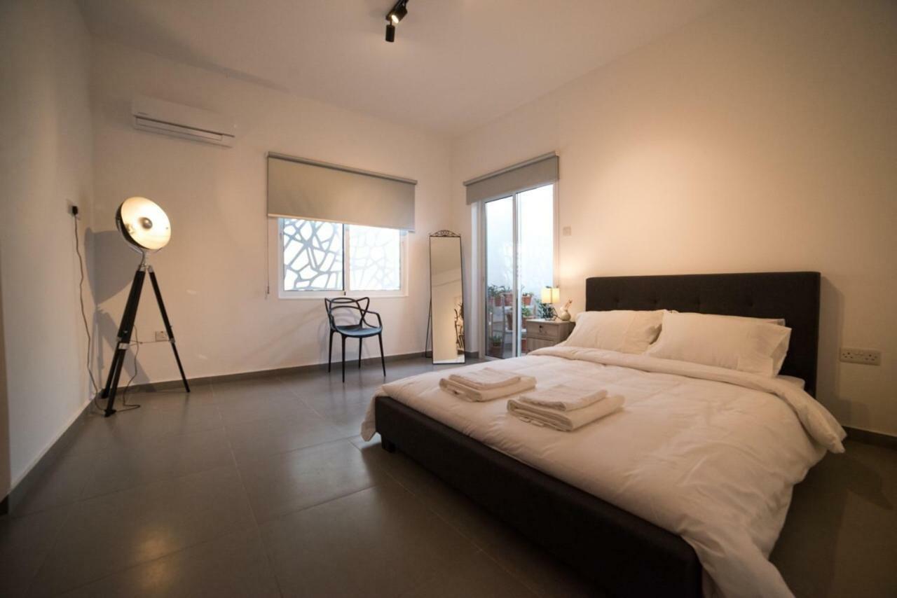 Mcplaces Holiday Apartments Paphos Exterior photo